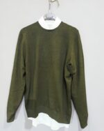 Detalle del jersey verde caza para hombre José Beltrán