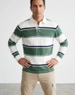 Polo de rayas verdes, blancas y azul marino Boston para hombre puesto