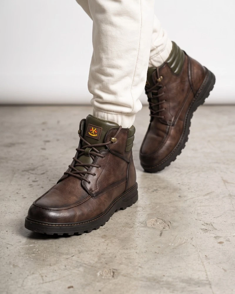 Bota marrón de cordones para hombre La Española