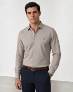 Camisa beige elástica para hombre La Vespita - Imagen 1