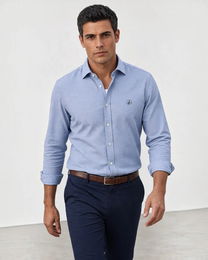 Camisa celeste elástica para hombre La Vespita - Imagen 1