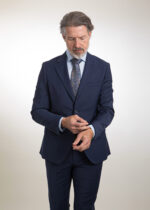 Traje hombre gris antracita con chaleco Lino Clemente - Imagen 2